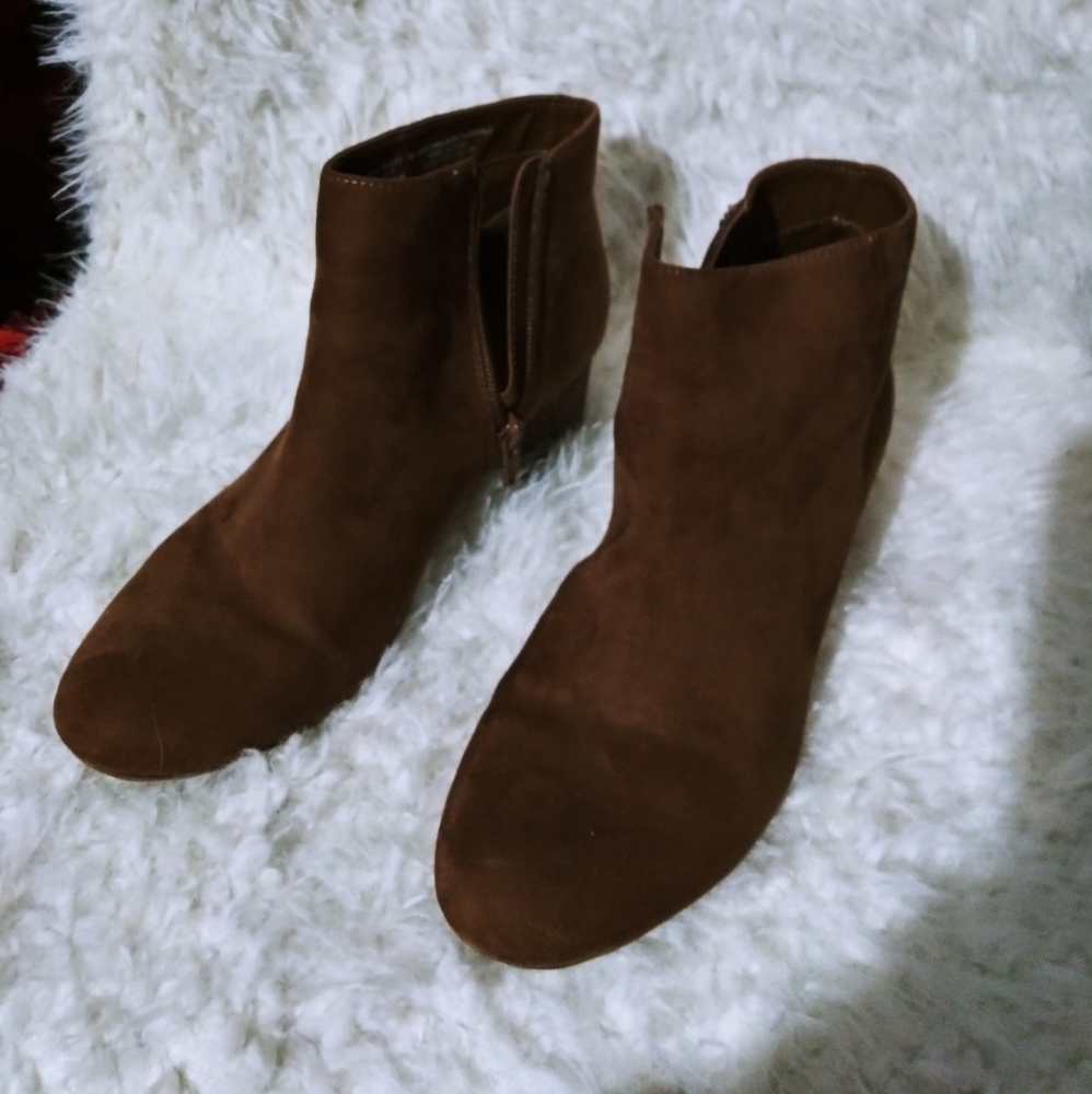 Arizona ankle boots